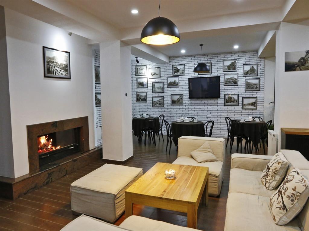 Hotel Club-2100 Goudaouri Extérieur photo